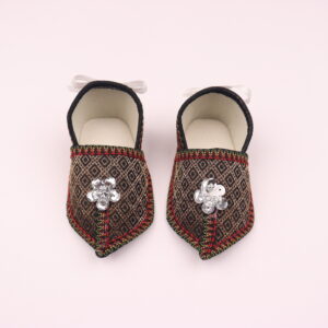 baby jutti, mojari shoes, ethnic kids footwear, embroidered baby shoes, traditional infant slippers, festive baby shoes, soft baby jutti, newborn celebration shoes, easy wear baby mojari, boys girls ethnic footwear